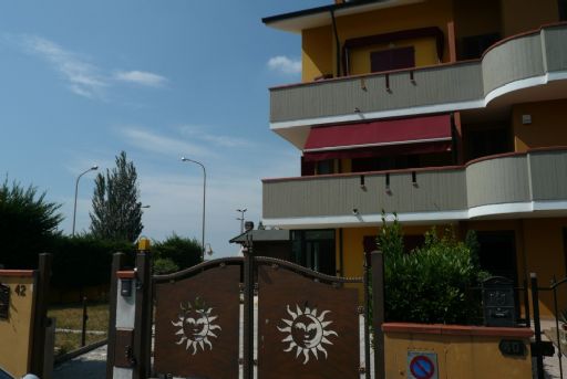 esterno della villa (2)