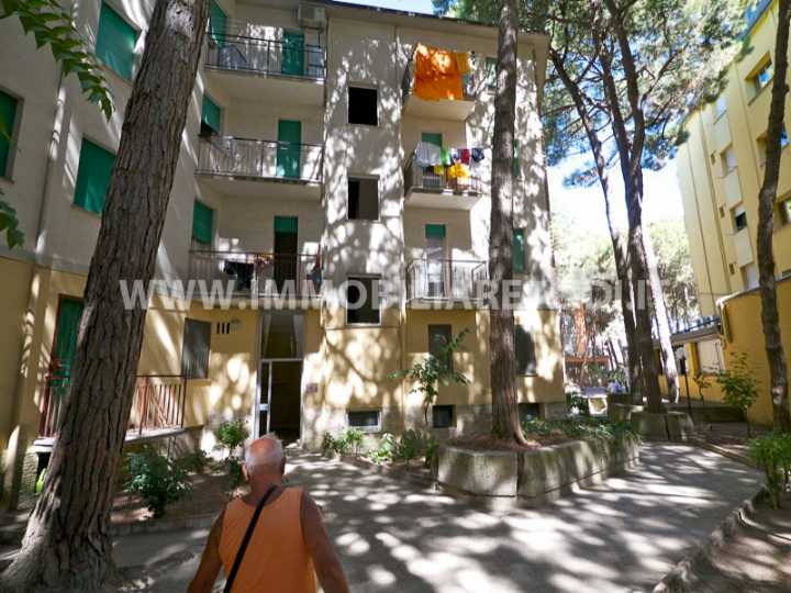 condominio esternamente