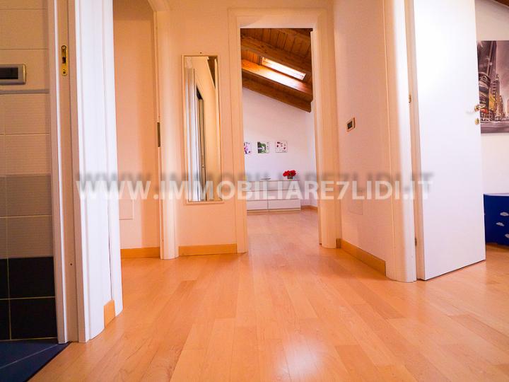 zona notte al piano superiore