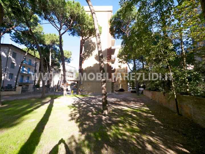 condominio esternamente (2)