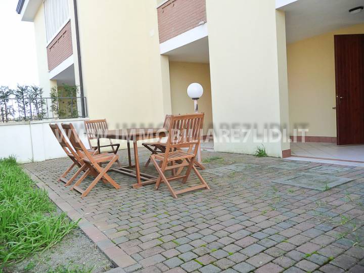 esterno della villetta (8)