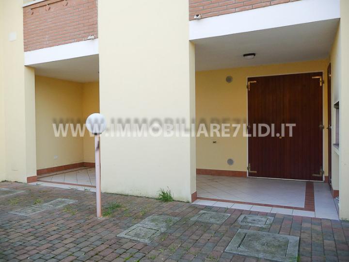 esterno della villetta (3)