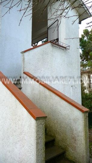 ampio giardino di proprietà (8)