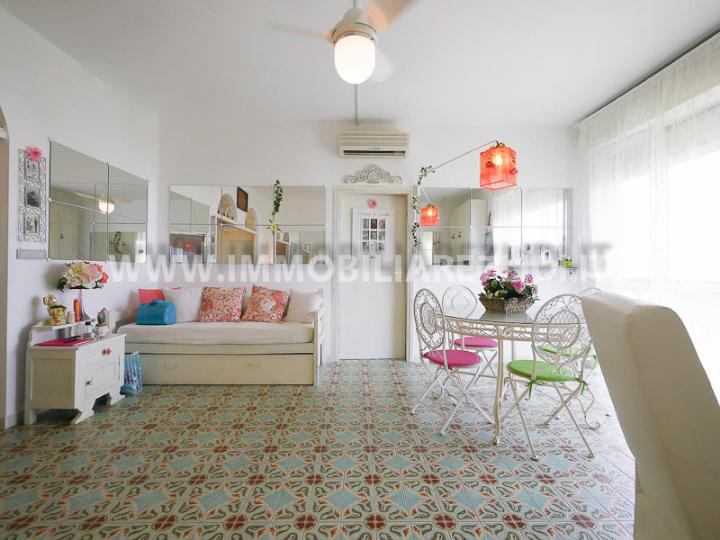 soggiorno con angolo cottura (3)