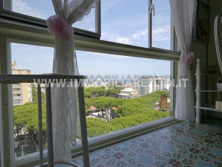 soggiorno con angolo cottura (4)