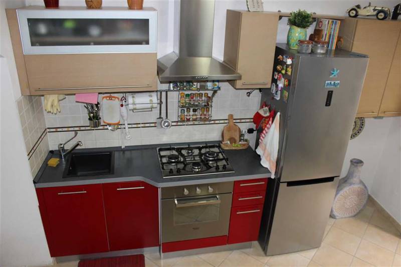 Carrara_Avenza_semindipendente_vendita (17).JPG