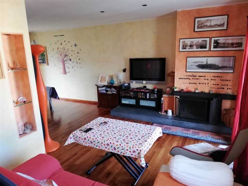 Appartamento in ottime condizioni in zona Colombiera a Castelnuovo Magra