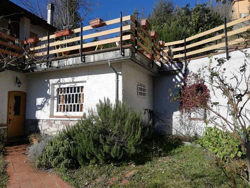 indipendente-bifamiliare-fosdinovo (33).jpg