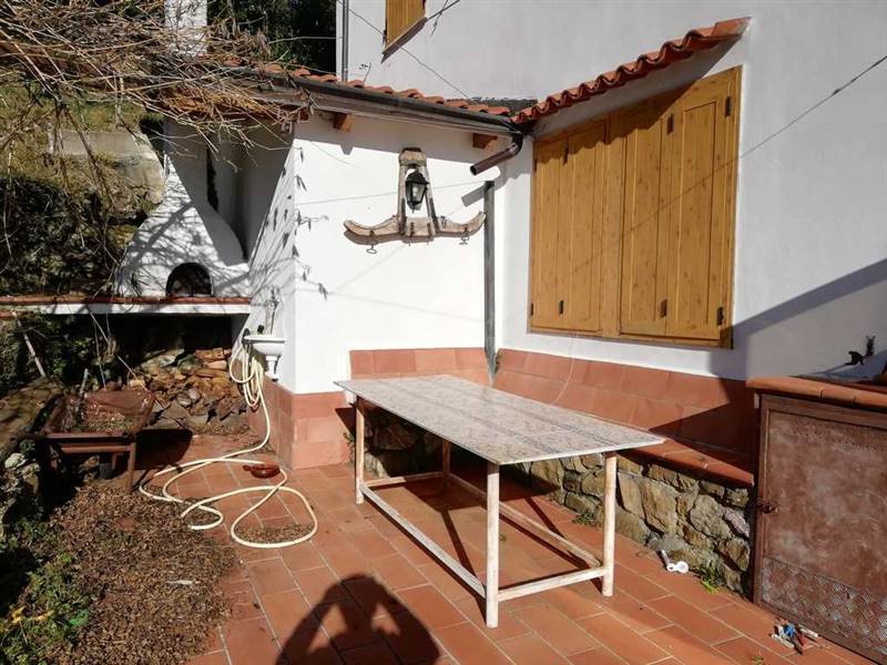 indipendente-bifamiliare-fosdinovo (3).jpg