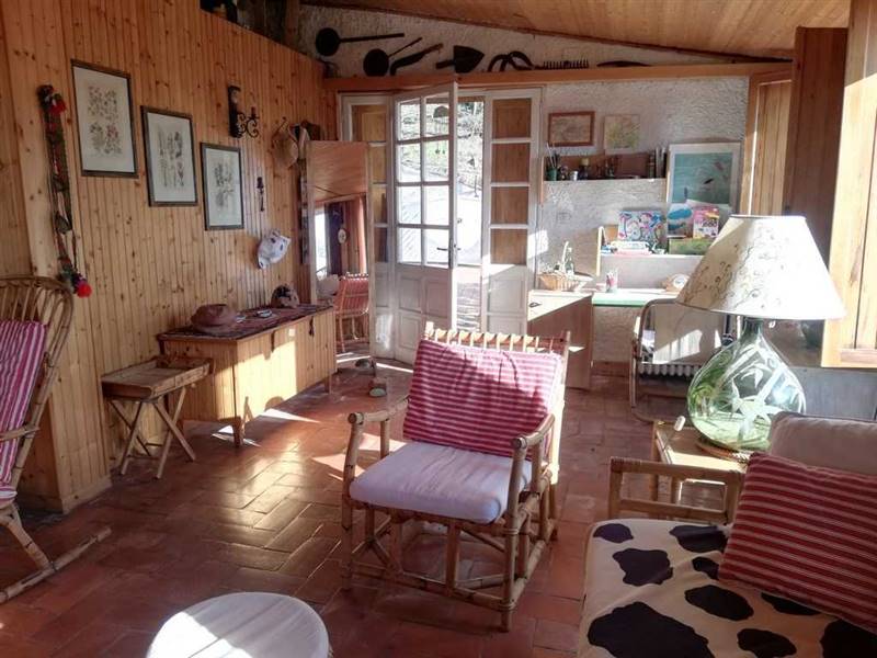 indipendente-bifamiliare-fosdinovo (5).jpg