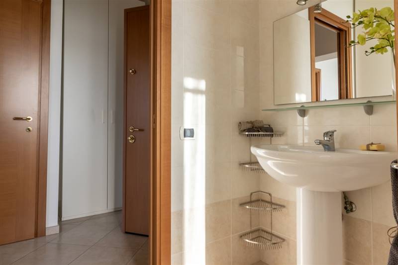 immobile-arredato-caniparola (18).jpg