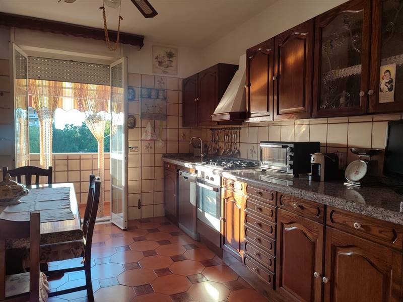 AVENZA-appartamento-5vani (16).jpg