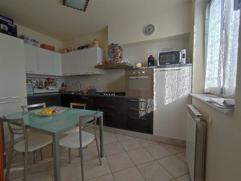 avenza-semindipendente (7).jpg