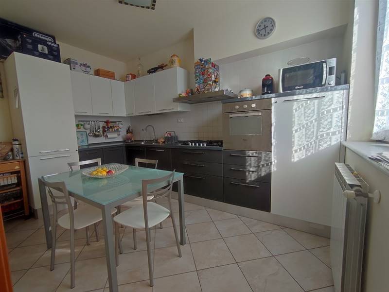 avenza-semindipendente (8).jpg