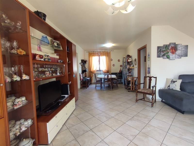 avenza-semindipendente (2).jpg