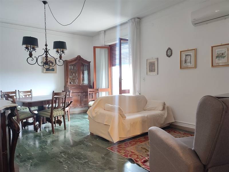 affitto-arredato-carrara (6).jpg