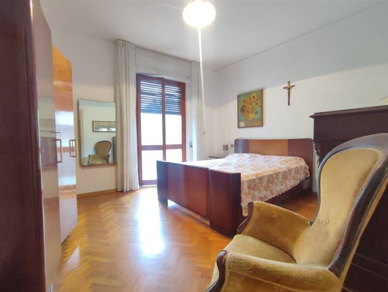 affitto-arredato-carrara (18).jpg