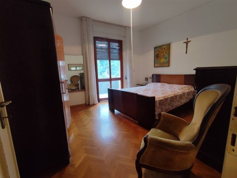 affitto-arredato-carrara (21).jpg