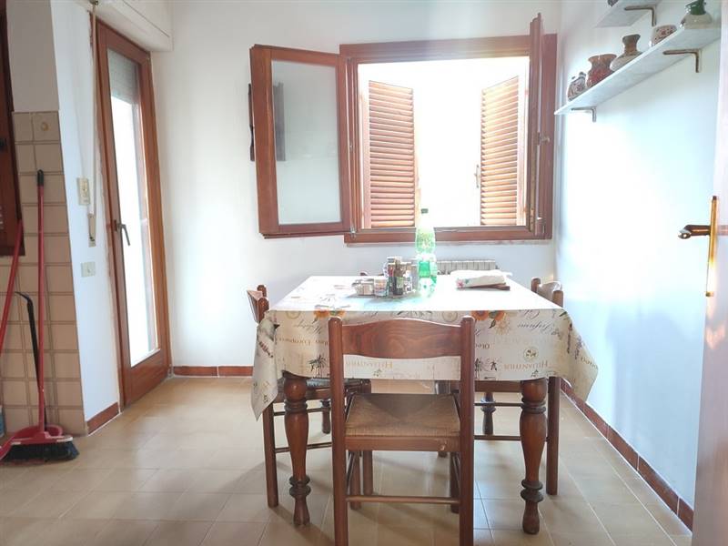 appartamento-avenza-carrara-terrazza (6).jpg