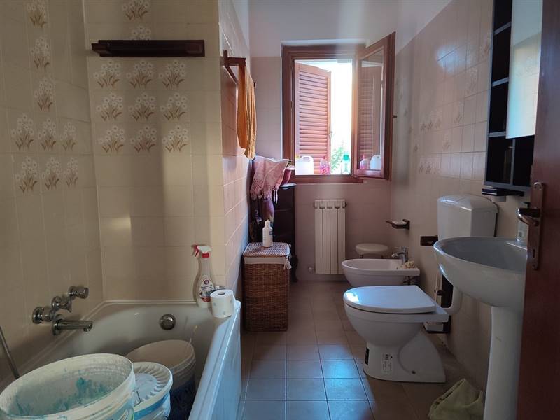 appartamento-avenza-carrara-terrazza (9).jpg