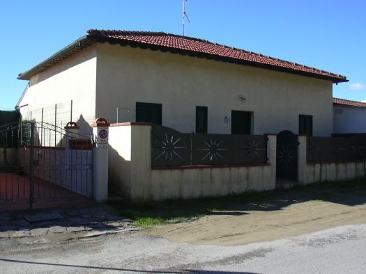 Follonica Case In Vendita : Villa Bifamiliare Follonica Vendita 245 Mq Portaleagenzieimmobiliari It