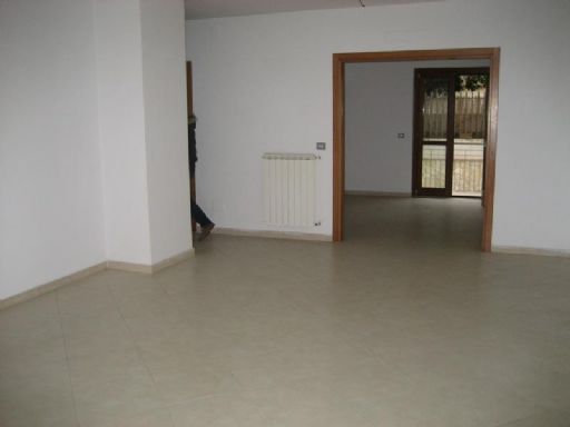 appartamento con ampio terrazzo