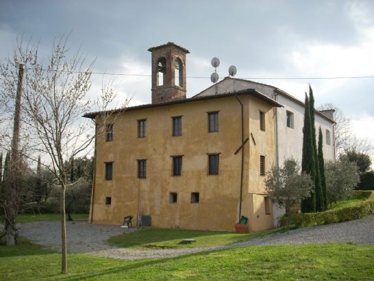 Villa ristrutturata a Lucca