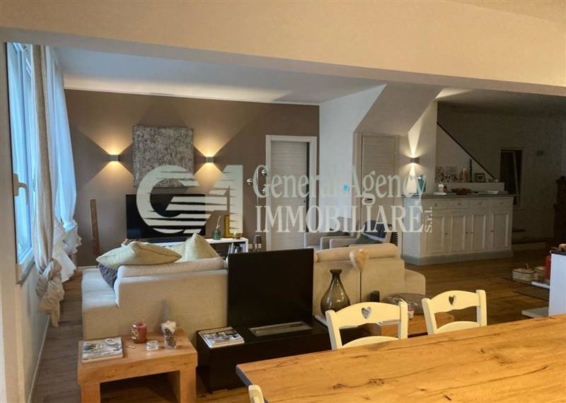 WhatsApp Image 2024-02-05 at 12.50.11 (3).jpeg