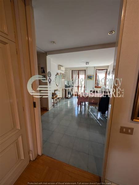 TINELLO VISTO DAL SALONE