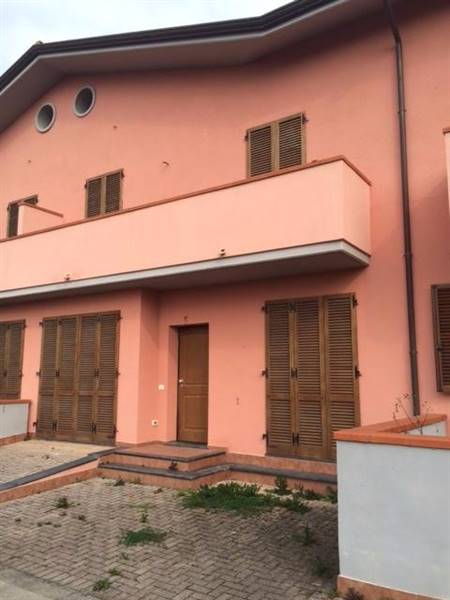 Villa a schiera in nuova costruzione in zona Arena-metato a San Giuliano Terme