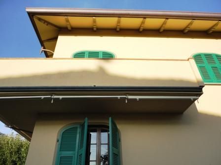 Casa semi indipendente in ottime condizioni in zona Marina di Carrara a Carrara
