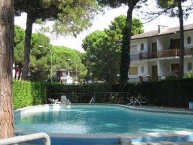 Lido di SPina appartamenti con piscina 