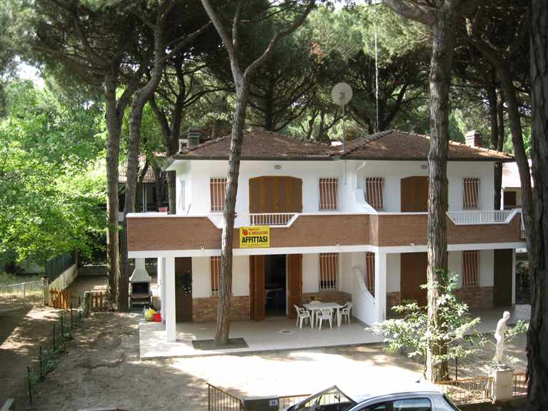 lido di spina villette vicino al mare