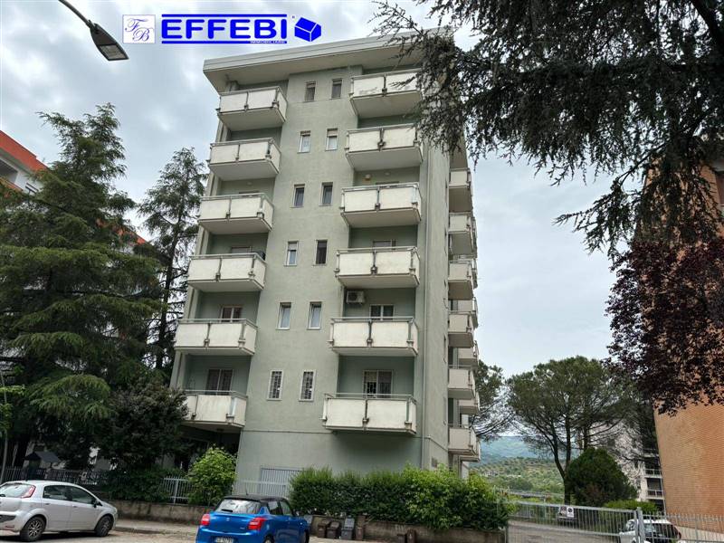 Appartamento in Via Don Silvestro Marano in zona Via Panebianco a Cosenza