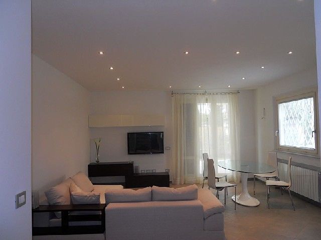 soggiorno visto dalla cucina