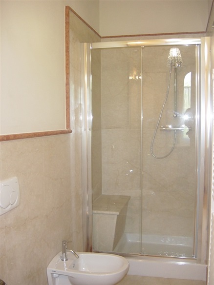 bagno con doccia p.1