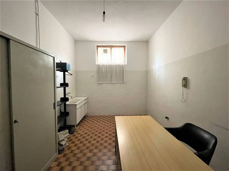 DEPOSITO/LABORATORIO