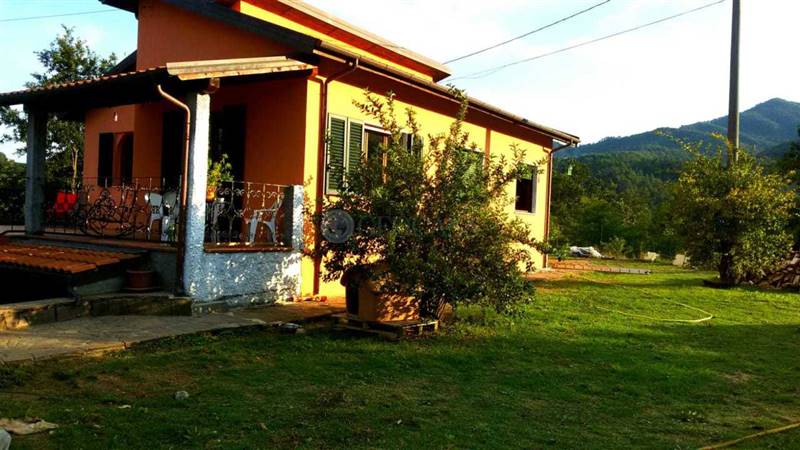 Casa singola a Ricco'Del golfo di spezia