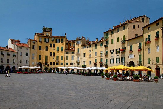 Appartamento abitabile a Lucca