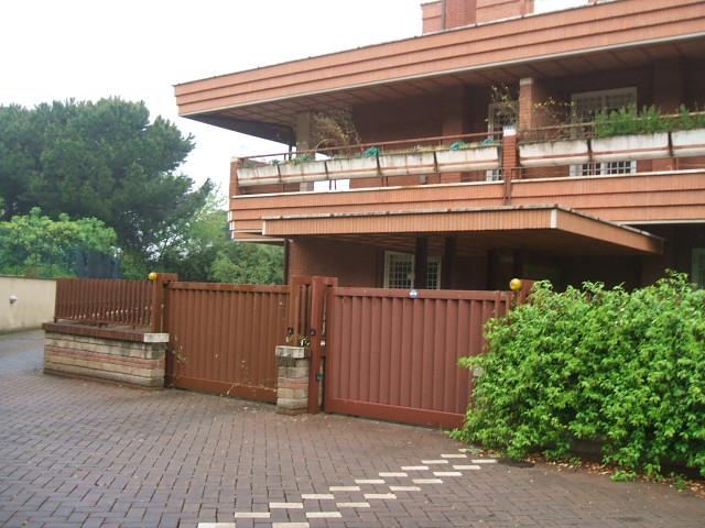 Villa in ottime condizioni in zona Eur (europa), Laurentino, Montagnola a Roma