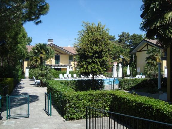 Villa a schiera in ottime condizioni in zona Lignano Pineta a Lignano Sabbiadoro