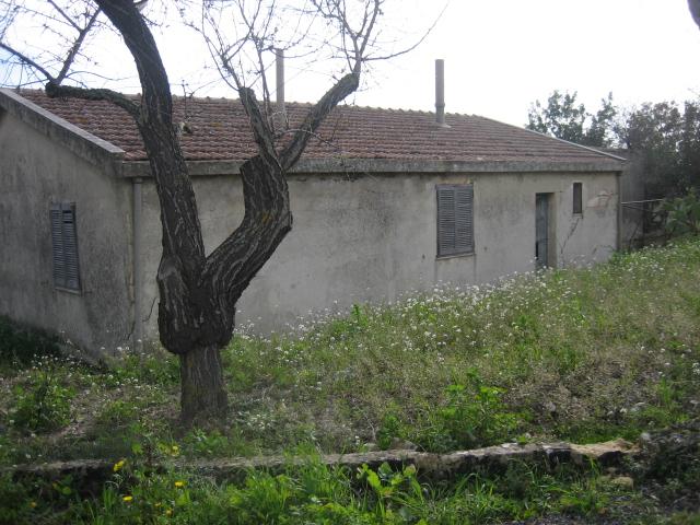 Rustico casale in C.da Albaccara in zona San Giacomo a Ragusa