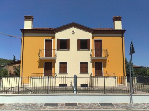 Casa semi indipendente in nuova costruzione a Galzignano Terme