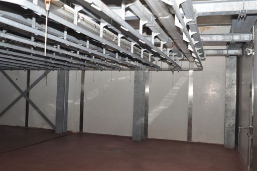 interno cella frigo tipo con guidovie