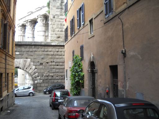VIA BACCINA