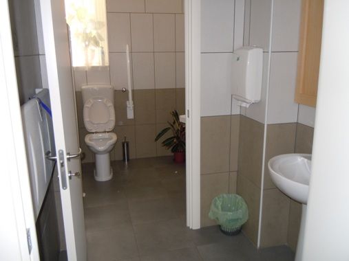 bagno per clienti con antibagno