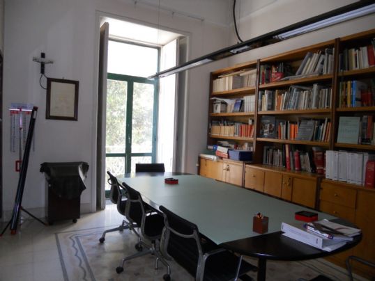 VIA ROMA; 4 vani di 120 mq