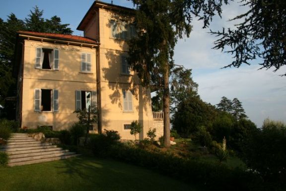 Villa ristrutturata a Varese