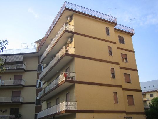 Quadrilocale ristrutturato in zona Ospedale a Caserta