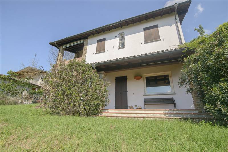 Villa in Via Dante, 89 a Broni